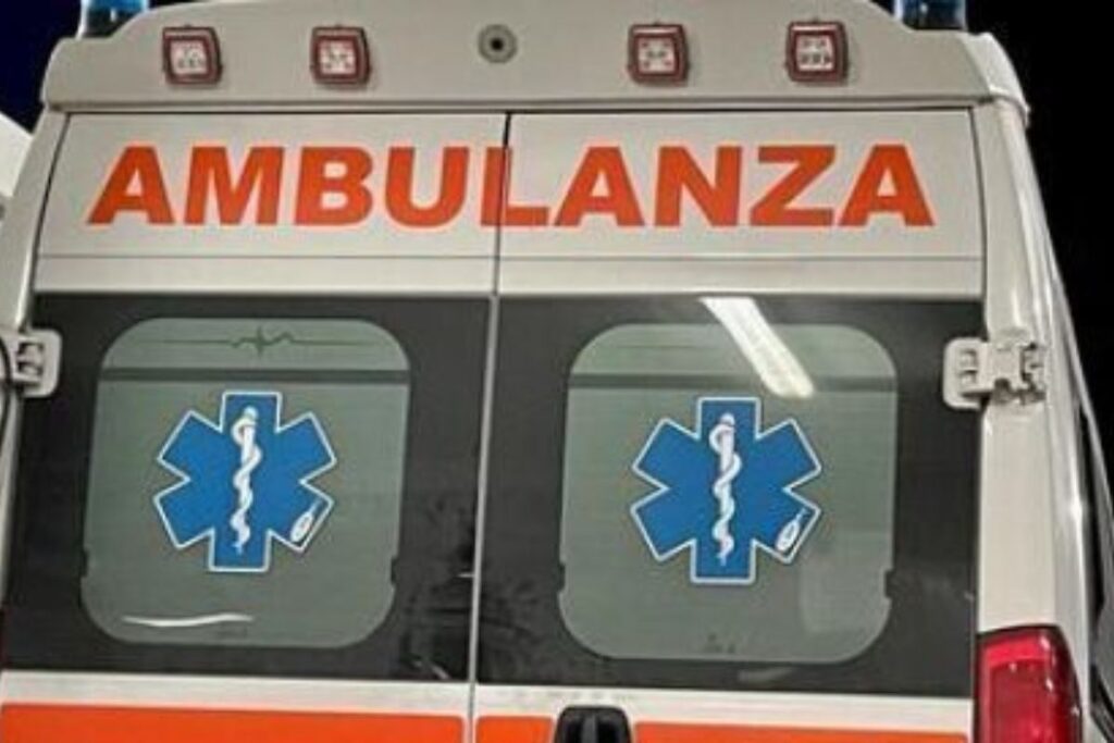 ambulanza scritta