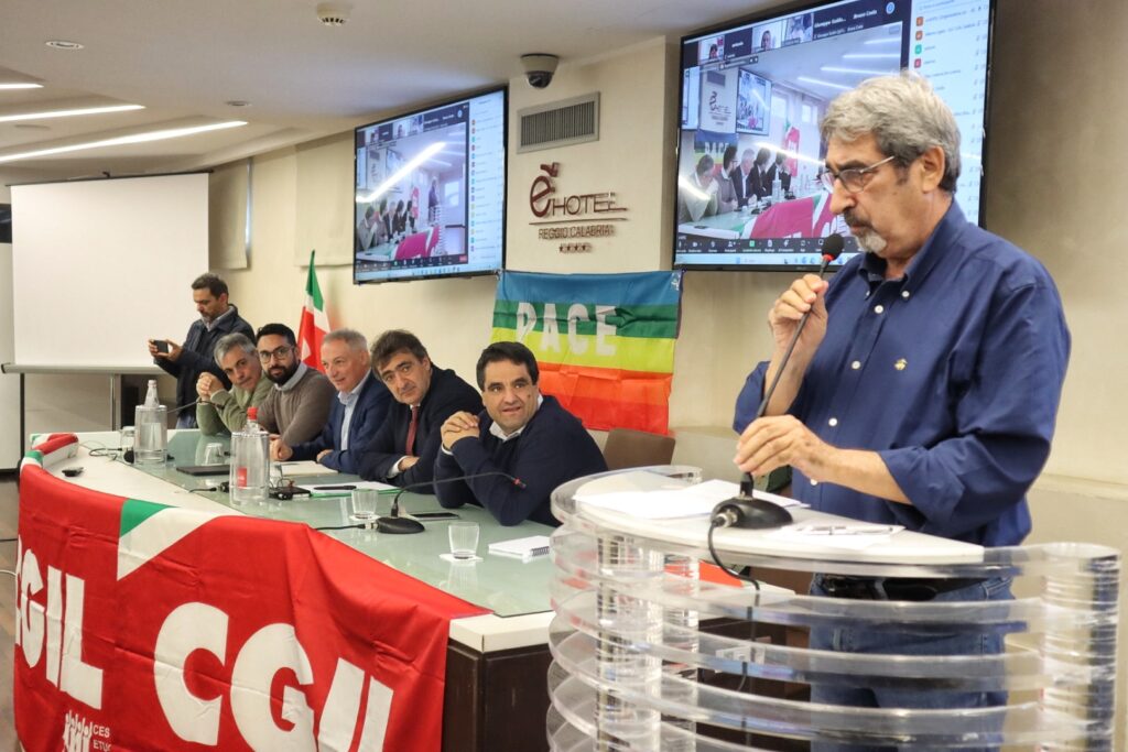 conferenza CGIL ponte