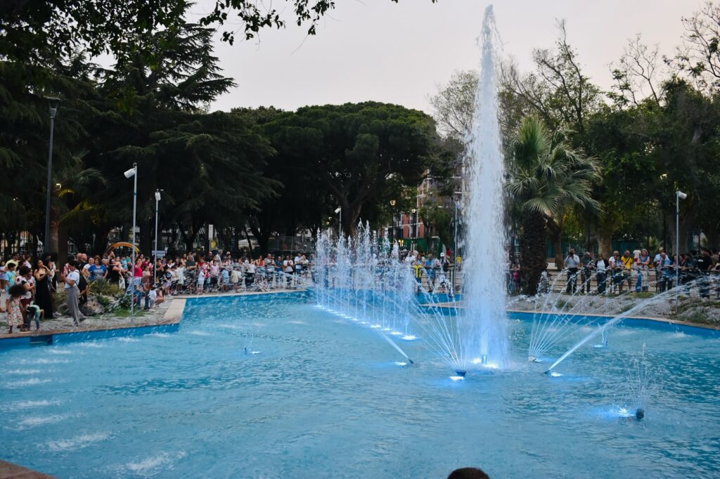 Inaugurazione fontana villa dante messina