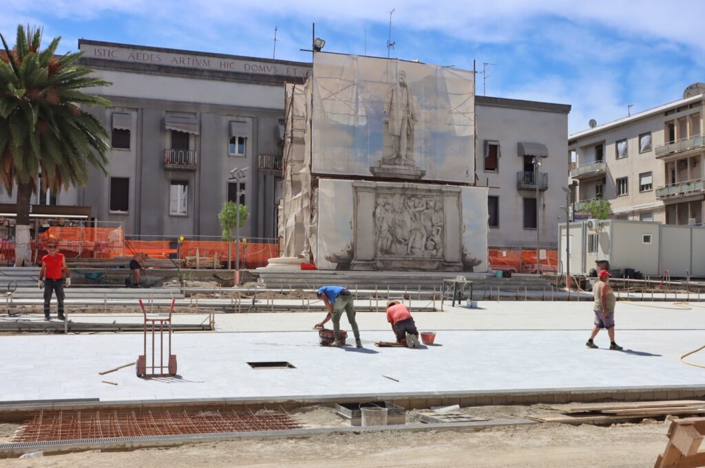 cantiere piazza de nava