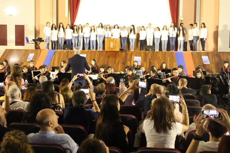 concerto fine anno De Amicis –Bolani scuola allievi carabinieri (1)
