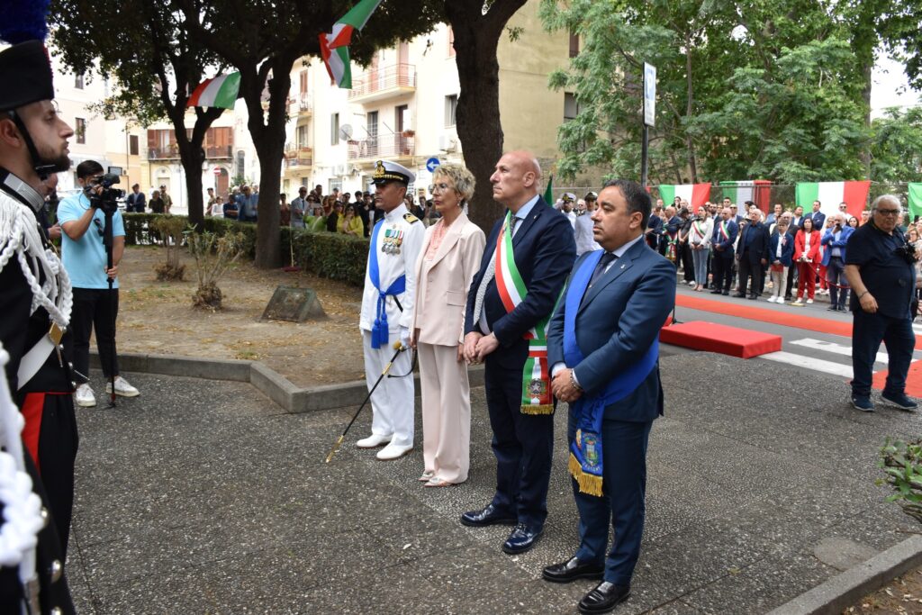 crotone festa repubblica