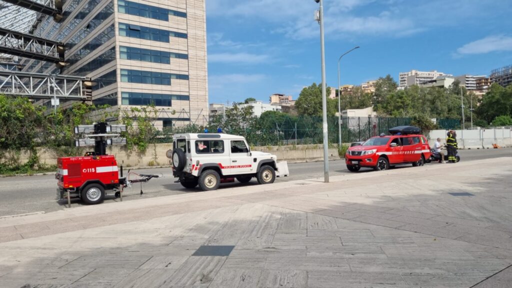 imprenditore quattrone protesta cedir