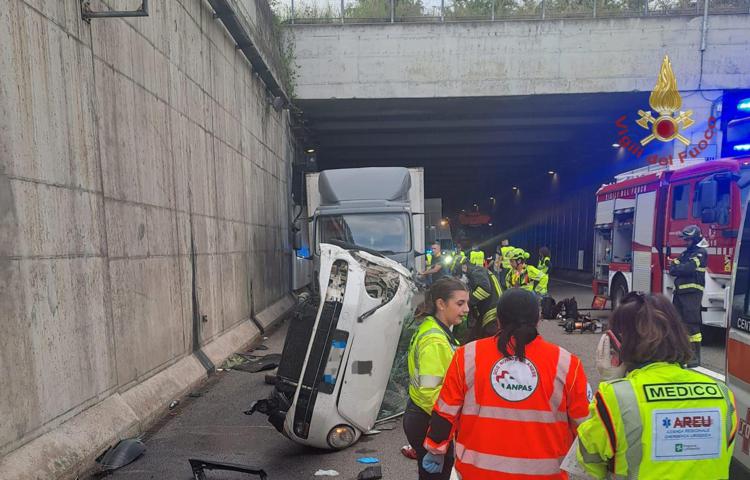 incidente milano