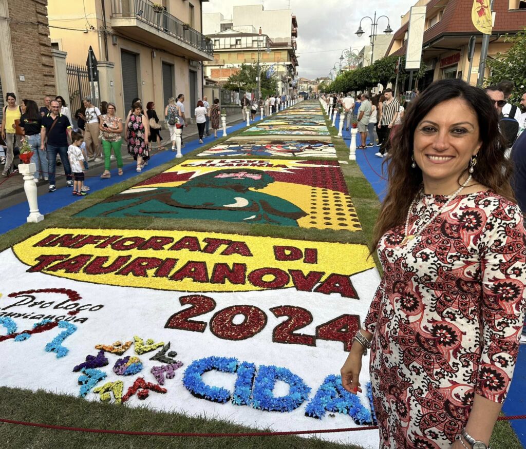 rosaria succurro infiorata taurianova