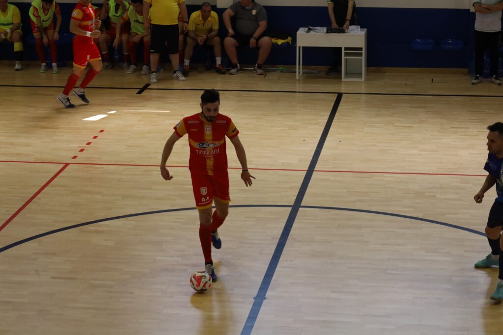 Antonino D'Angelo in azione (MESSINA FUTSAL)