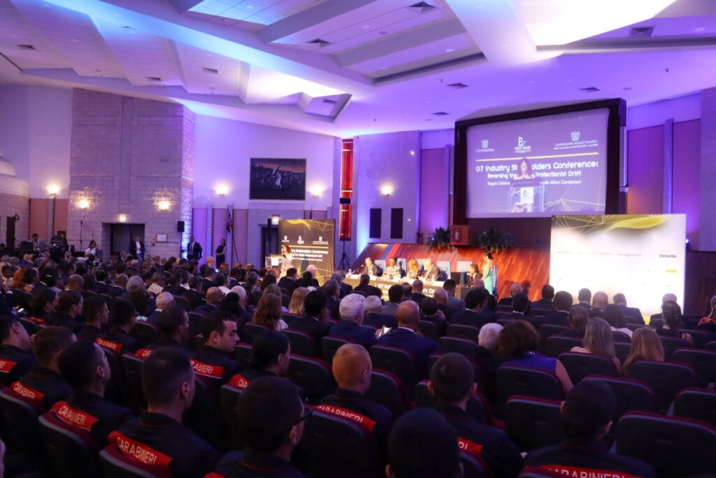 Conferenza Vertice b7 Scuola Allievi Carabinieri per g7 commercio reggio calabria