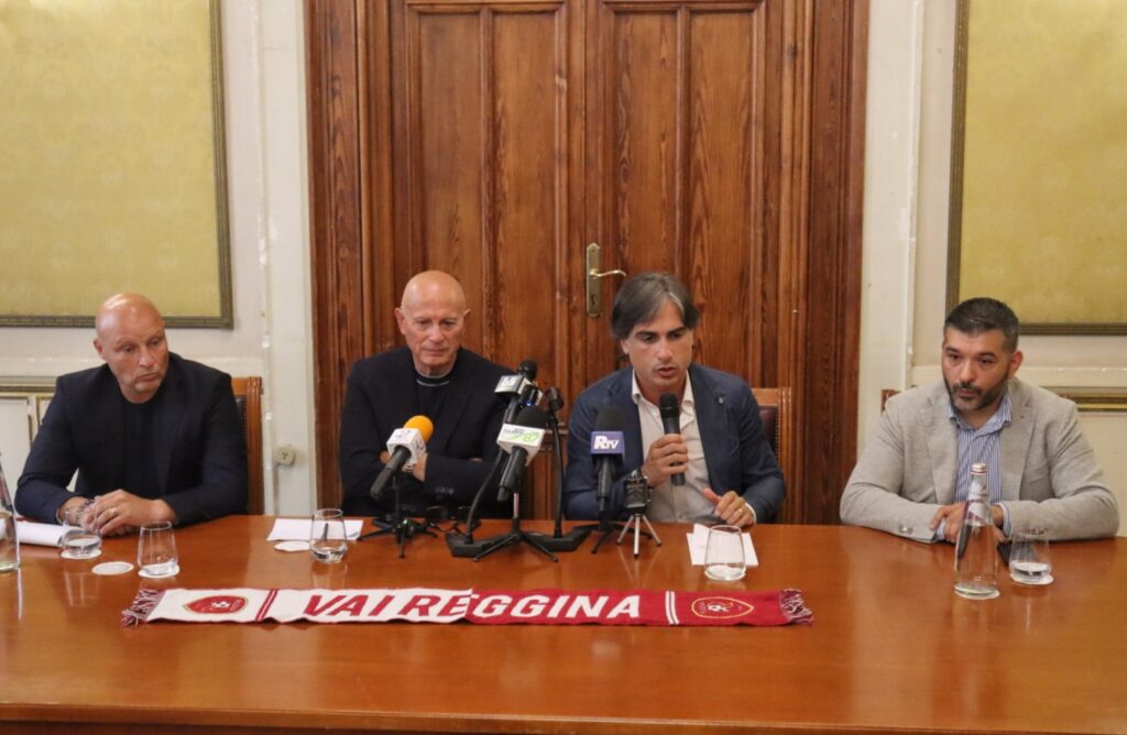 Conferenza stampa Reggina con Pergolizzi, Ballarino, Falcomatà e Minniti