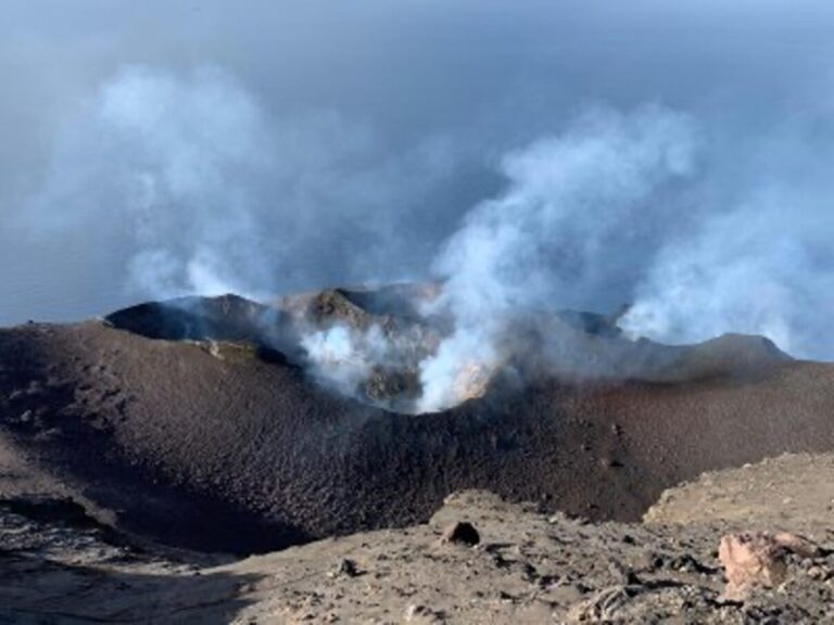 L’area craterica del vulcano Stromboli