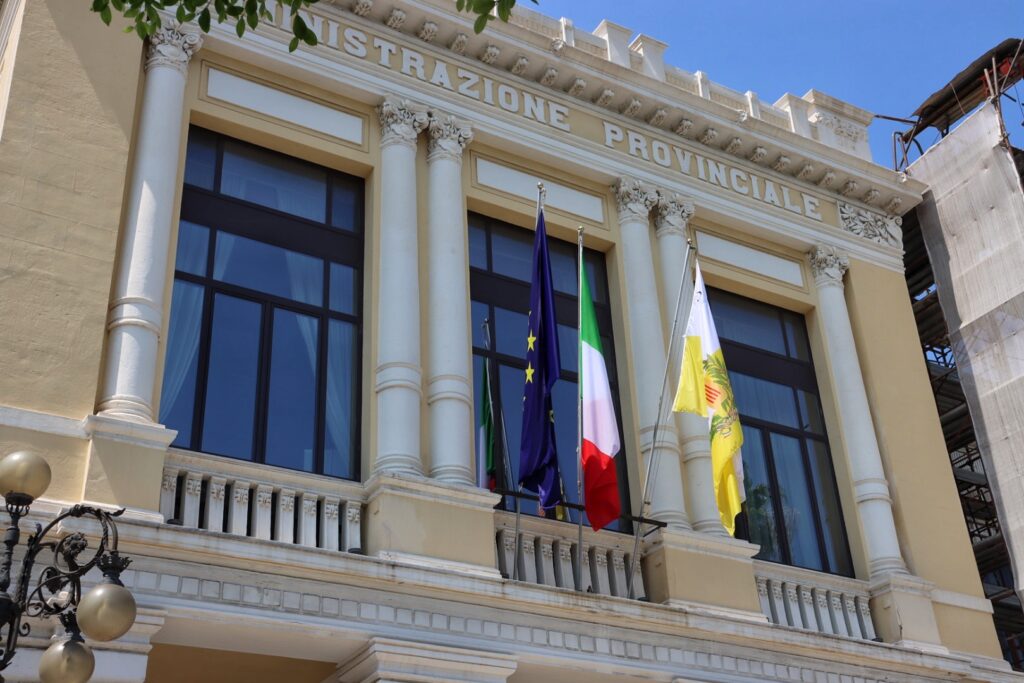 bandiere reggio calabria