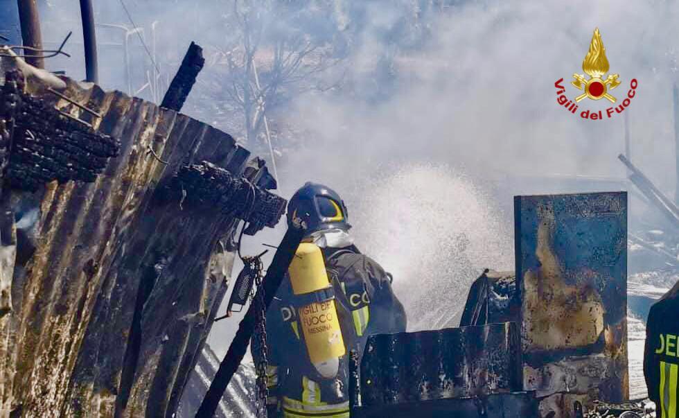 incendio messina