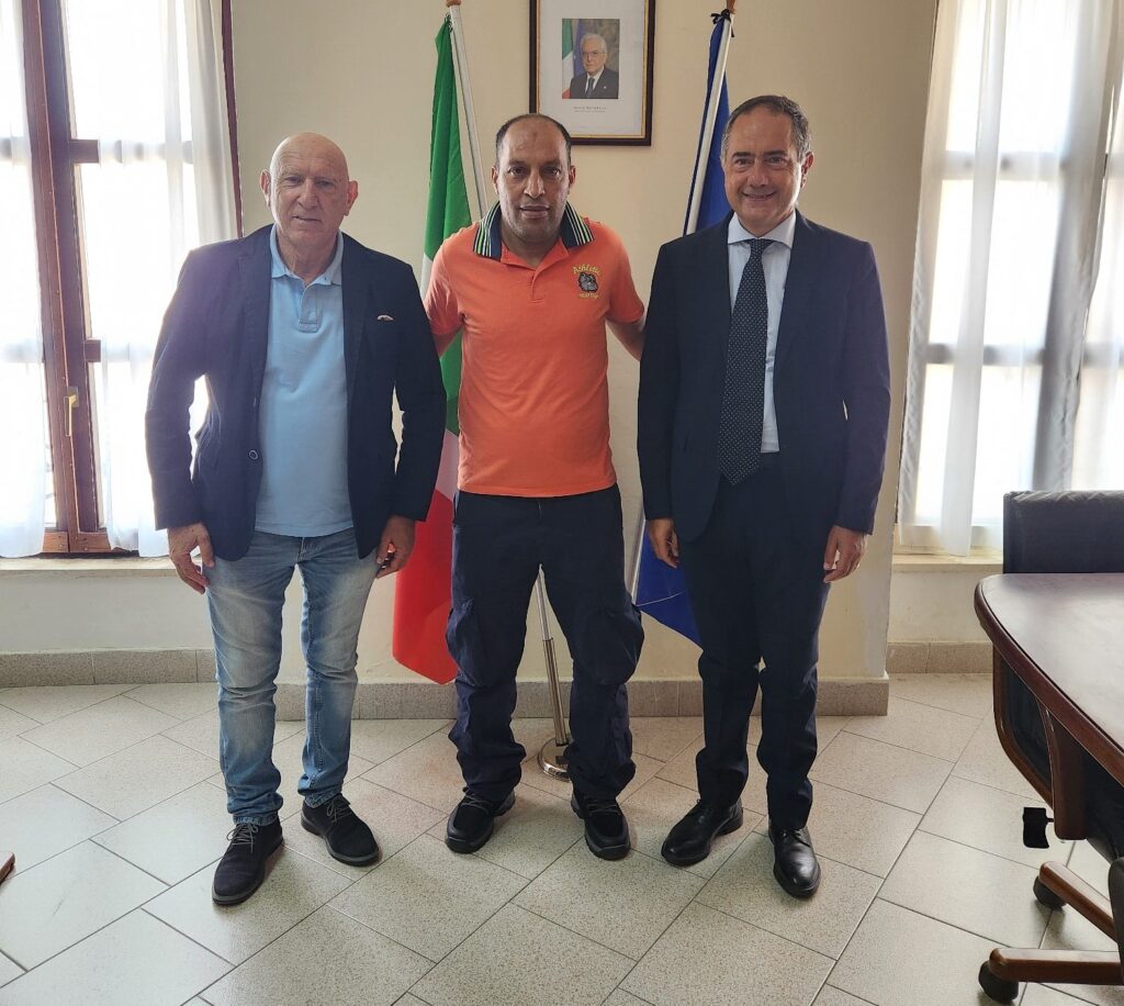 Console del Marocco Naccari accolto dal Sindaco di Cutro Tonino Ceraso