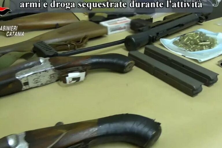 carabinieri catania armi e droga