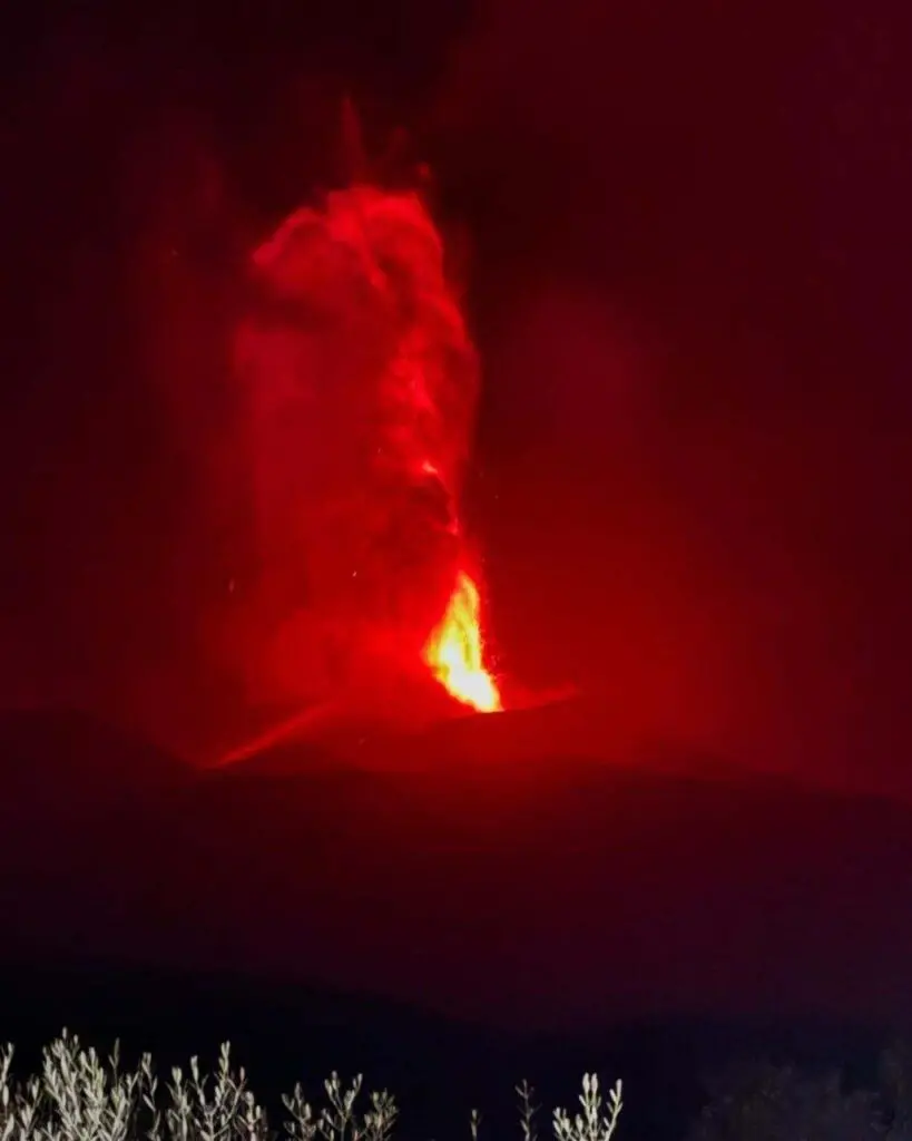 eruzione etna ferragosto