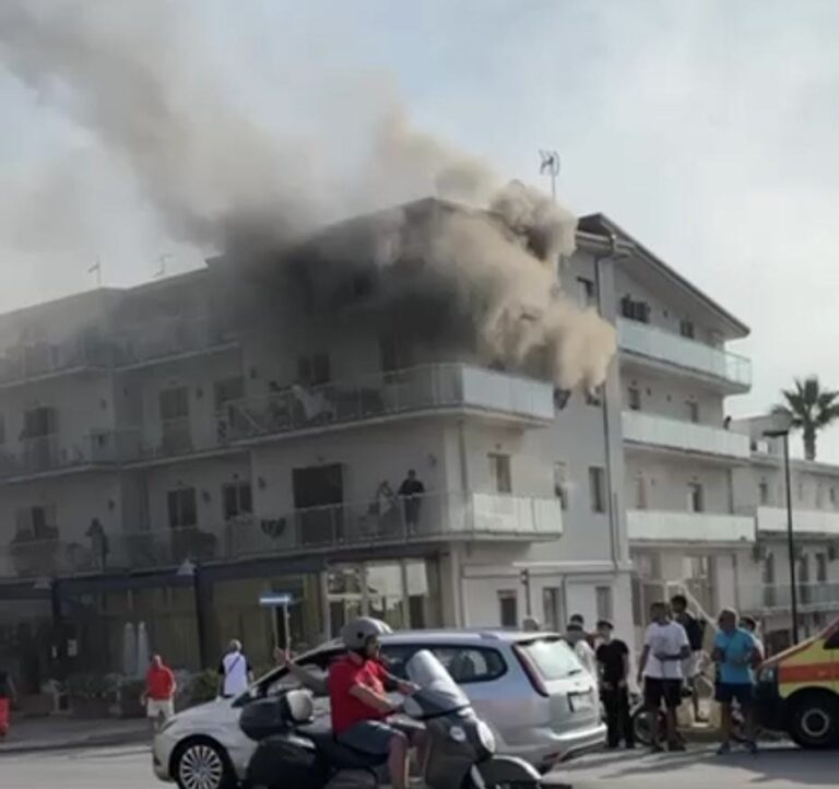 Incendio albergo Amantea