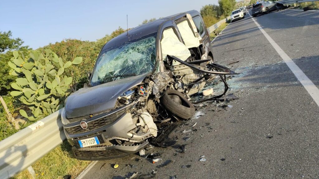 incidente cosenza ss106