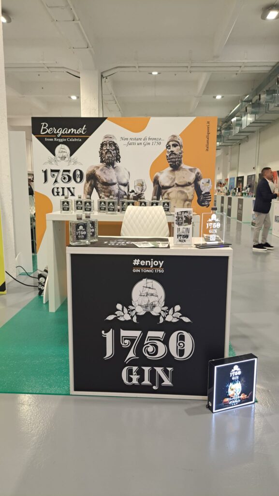 Azienda reggina Italiana Liquori premiata al Gin Day di Milano con Gin 1750