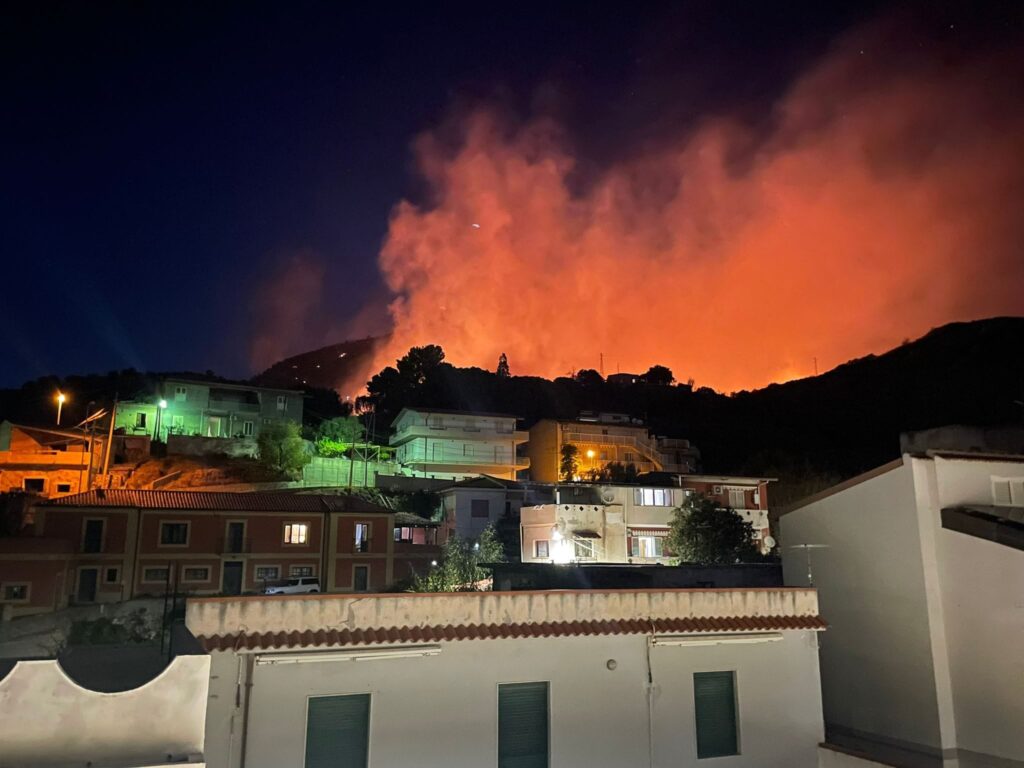 Incendio Palizzi