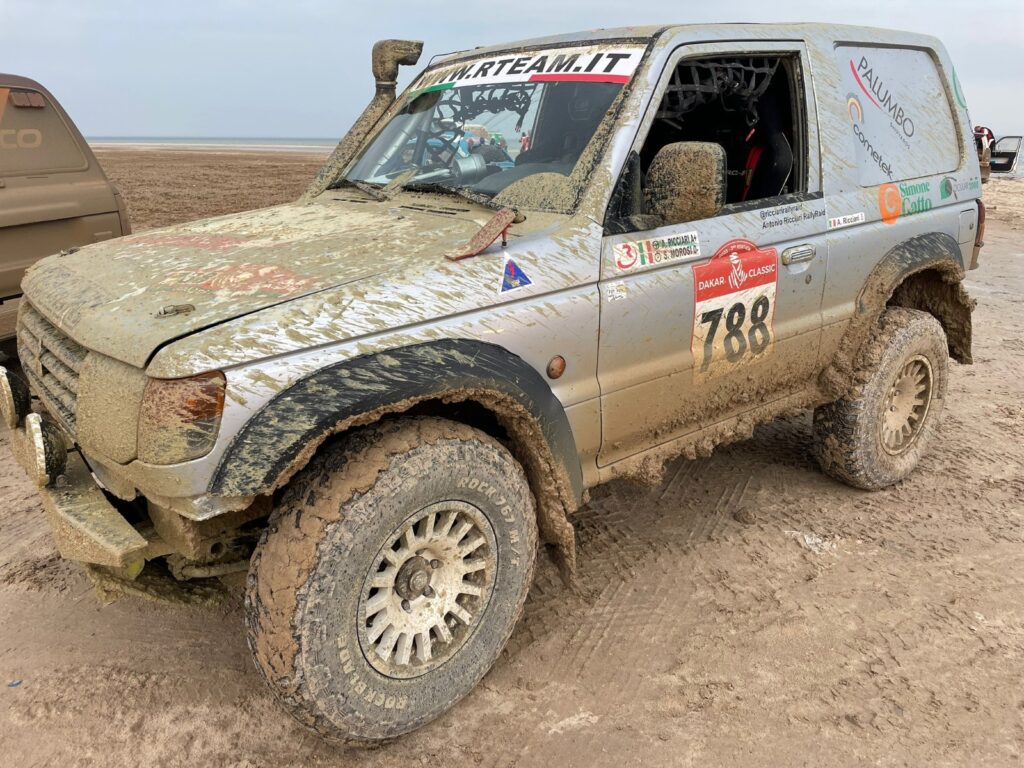 L'auto di Antonio Ricciari alla Dakar Classic