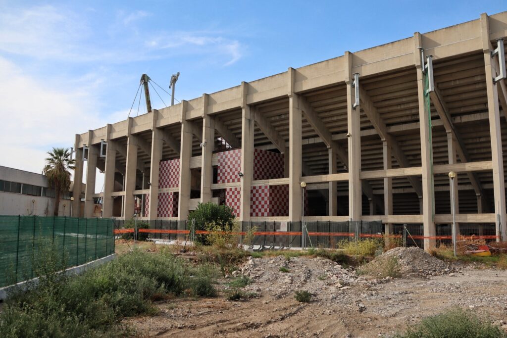 Lavori stadio Granillo