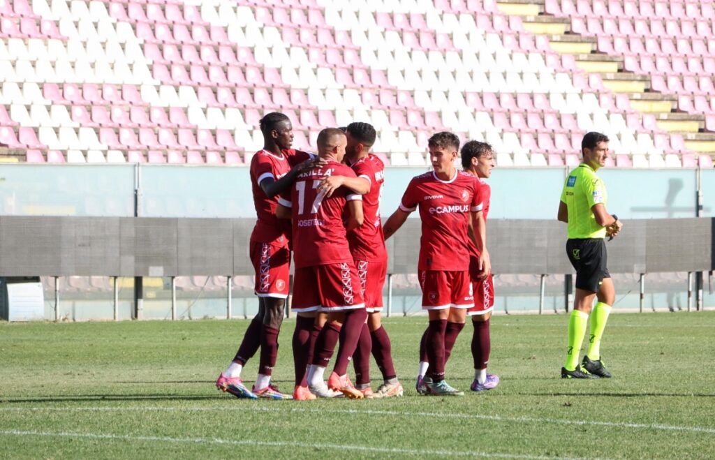 Reggina-Ragusa esultanza gol Rajkovic