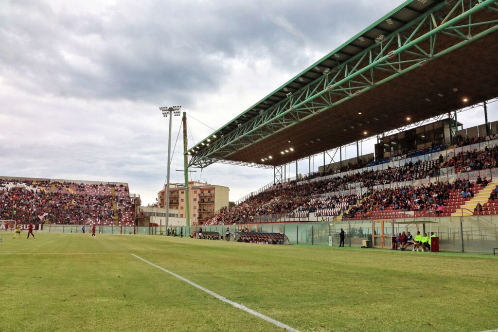 Reggina-Scafatese tifosi Tribuna