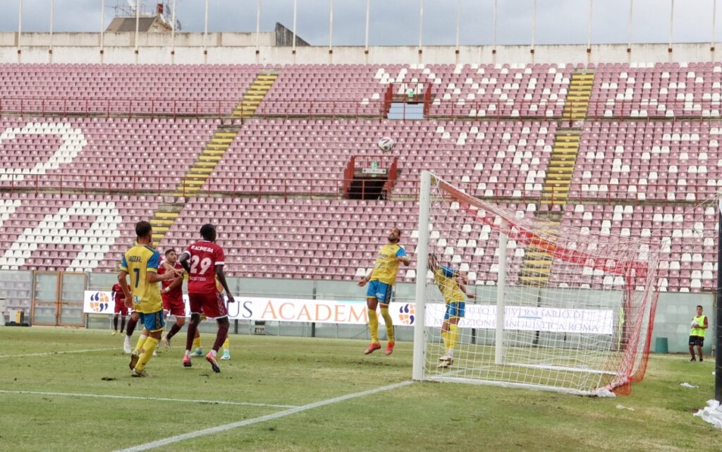 Reggina-Scafatese