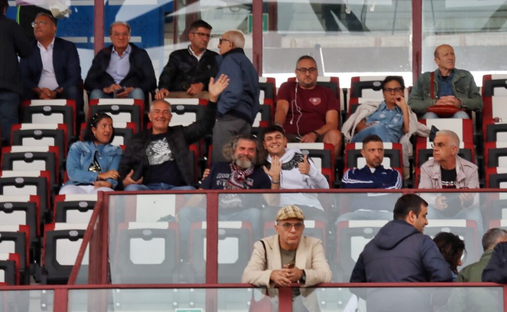 Reggina-Scafatese tifosi Tribuna