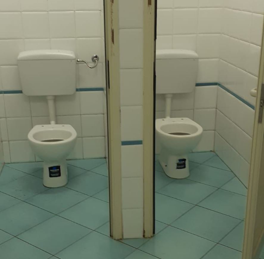 Ripristinati bagni ex scuola larizza