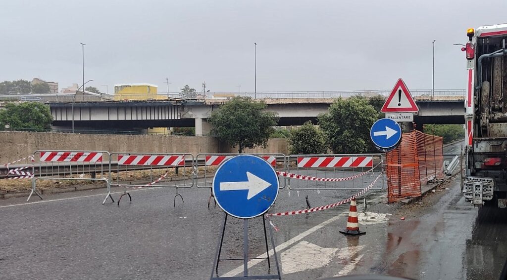 caduta calcinacci ponte sant'anna