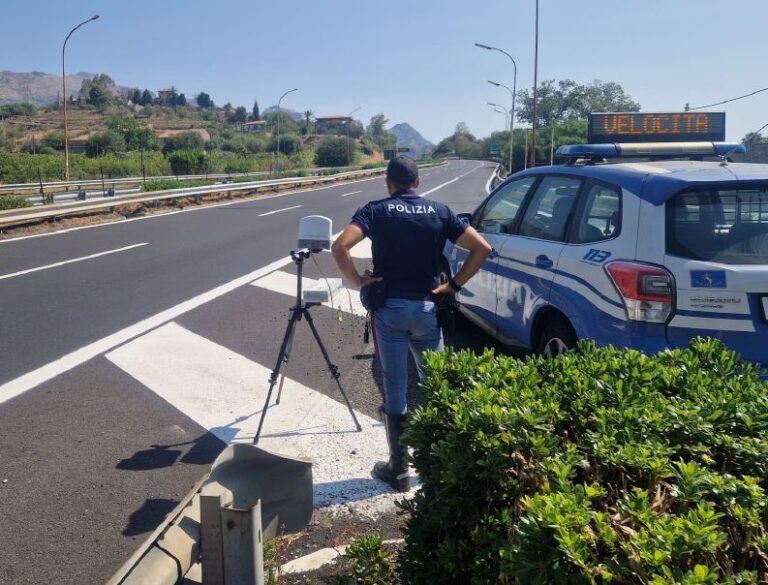 controllo velocità polizia stradale messina