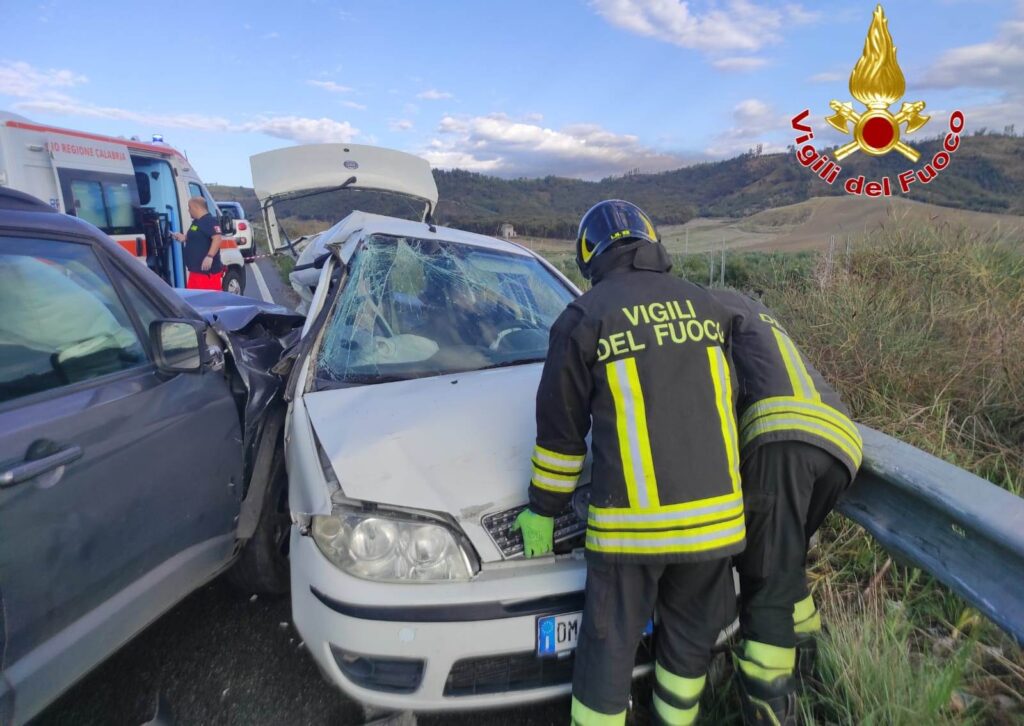 incidente mortale crotone