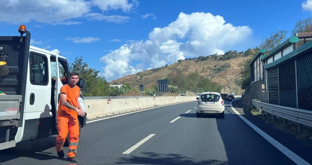 lavori in tangenziale traffico