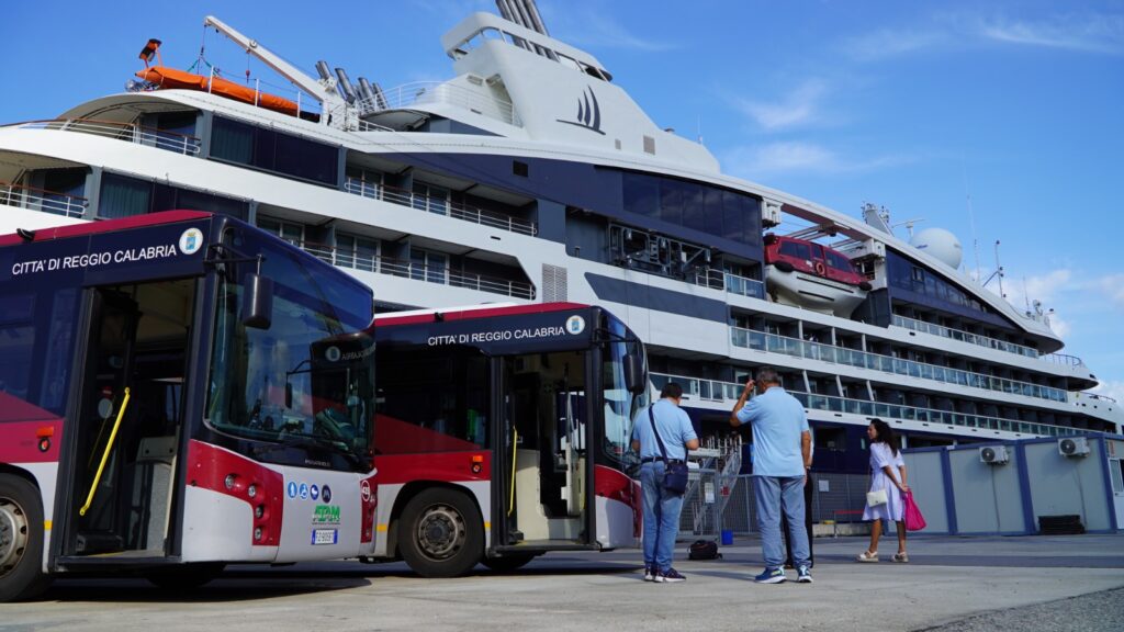 nave da crociera Le Bougainville