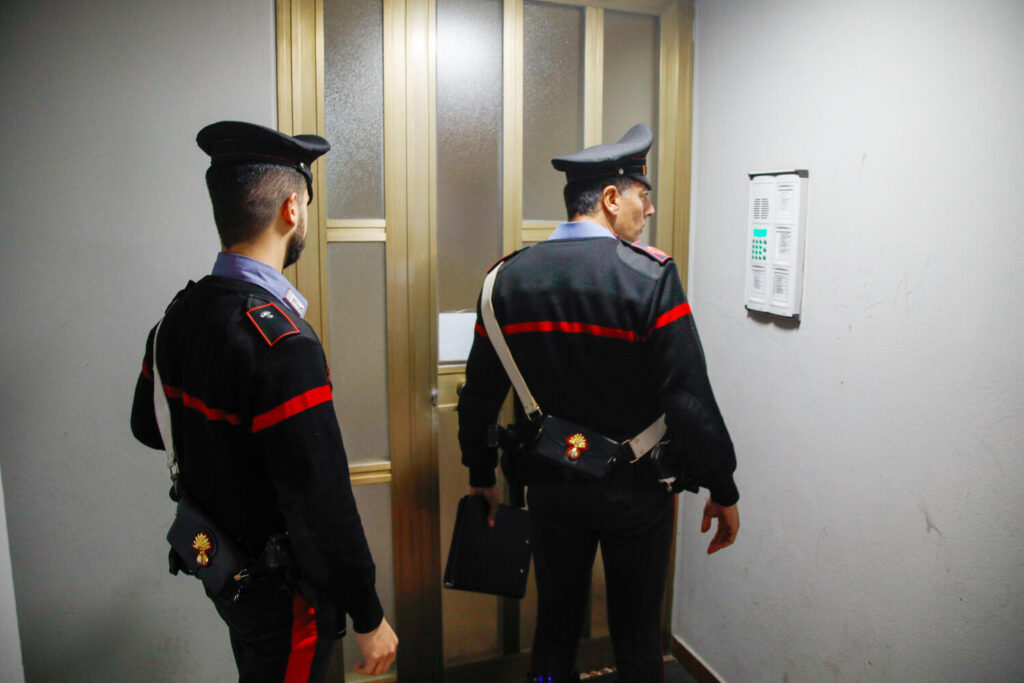 Carabinieri casa