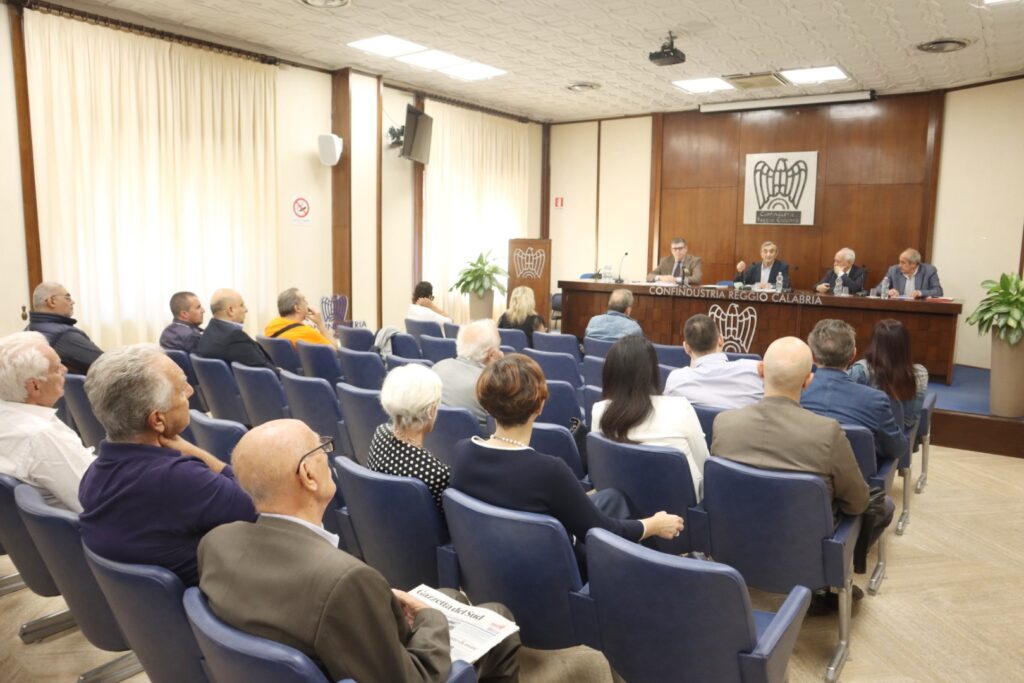 Conferenza stampa associazione Dante Alighieri