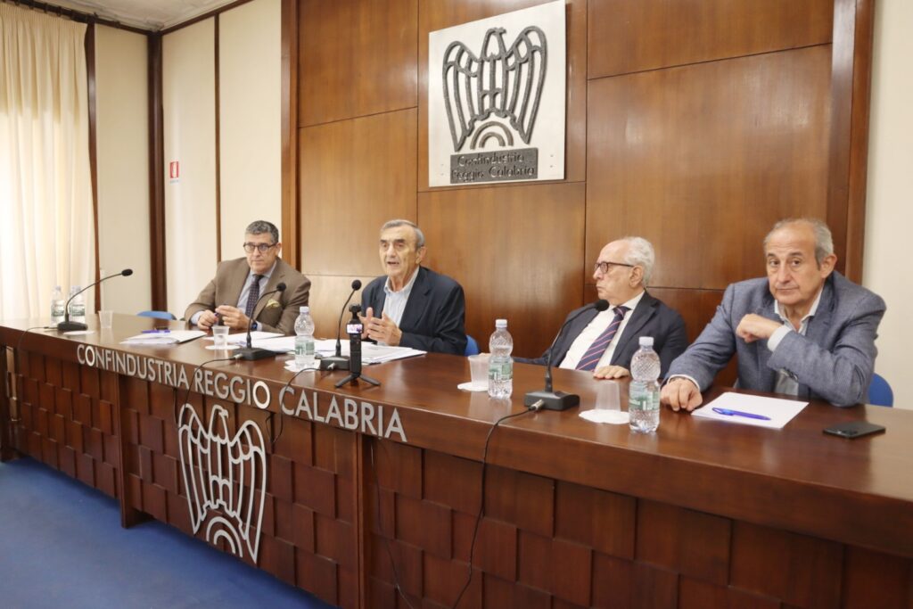 Conferenza stampa associazione Dante Alighieri