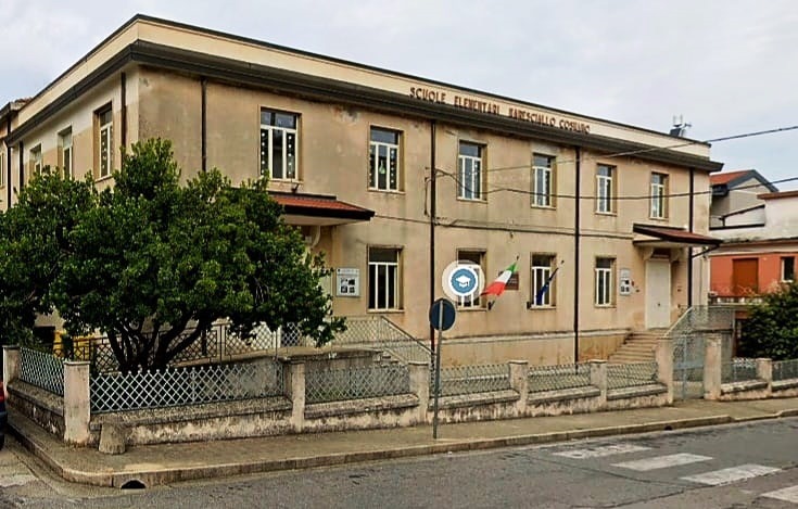 Scuola Elementare Maresciallo Cosmano Molochio