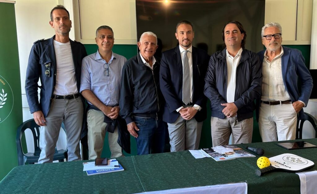 Tavolo conferenza circolo tennis rocco polimeni