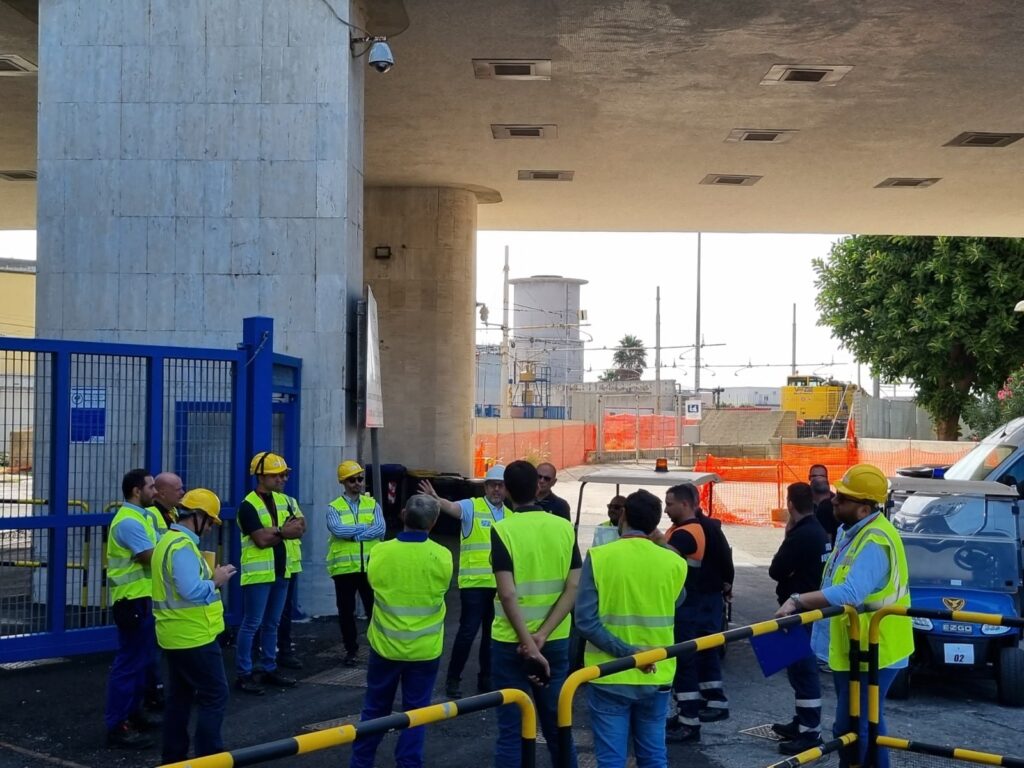 esercitazione protezione civile messina nave traghetto