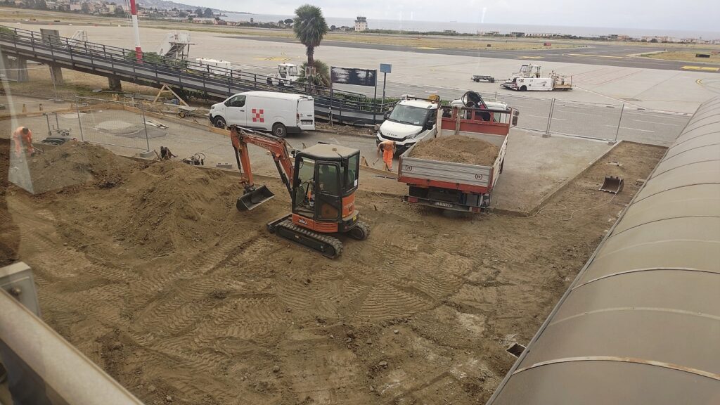 lavori realizzazione area imbarchi aeroporto di reggio calabria