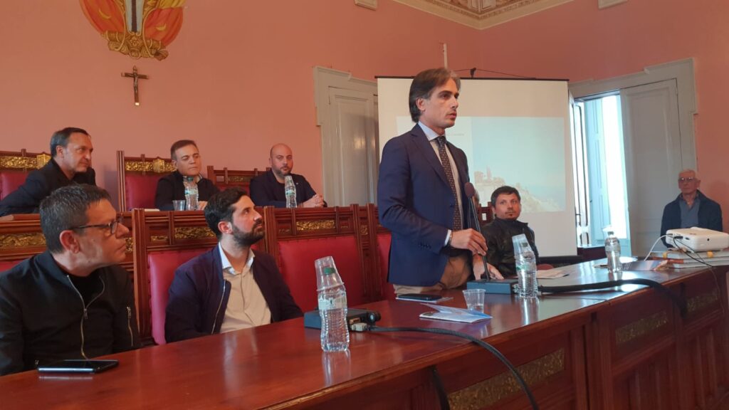 presentazione palmi riqualificazione monte sant'elia