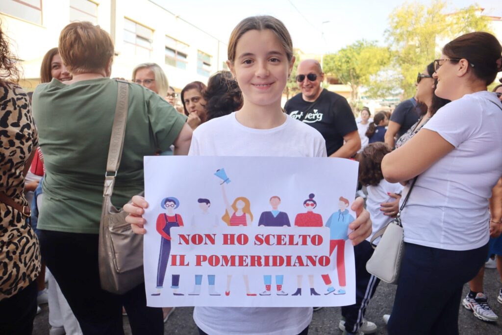 protesta scuola reggio calabria