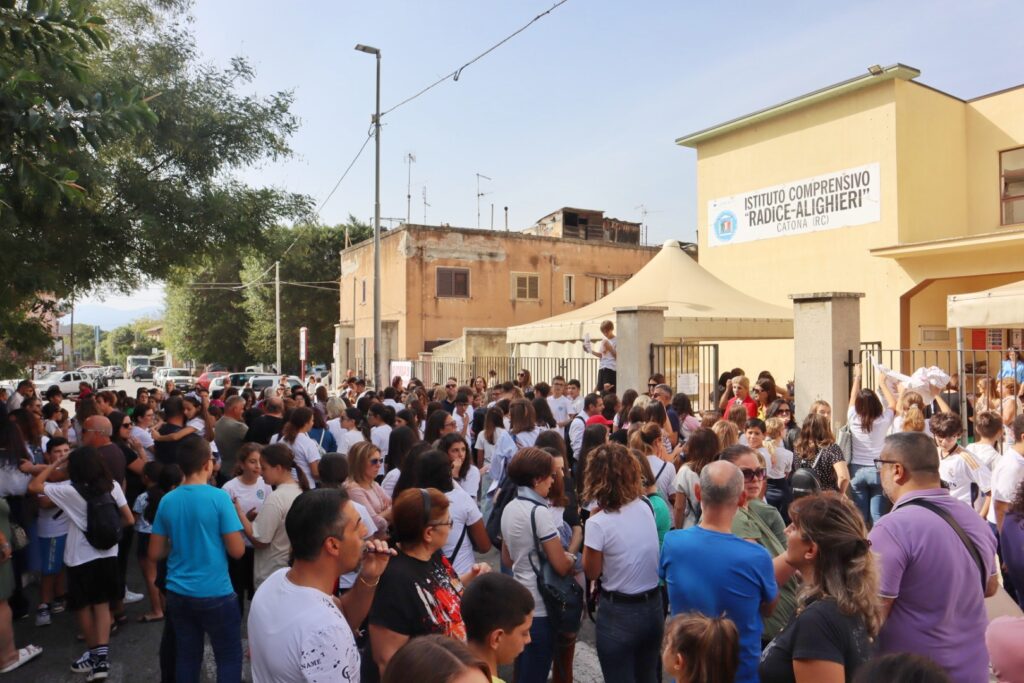 protesta scuola reggio calabria