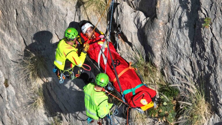 simulazione soccorso alpino