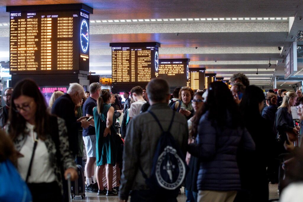 treni roma termini caos