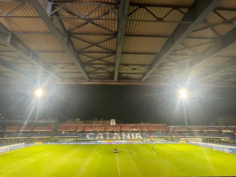 Catania-Messina stadio Massimino di sera