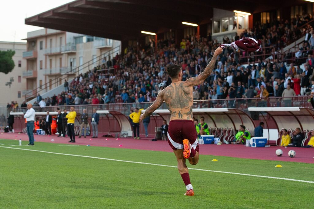 Esultanza gol Lescano Trapani