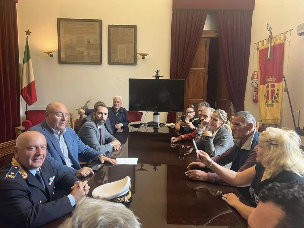 Incontro Messina - Mercato Pulci