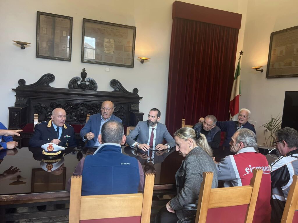 Incontro Messina - Mercato Pulci